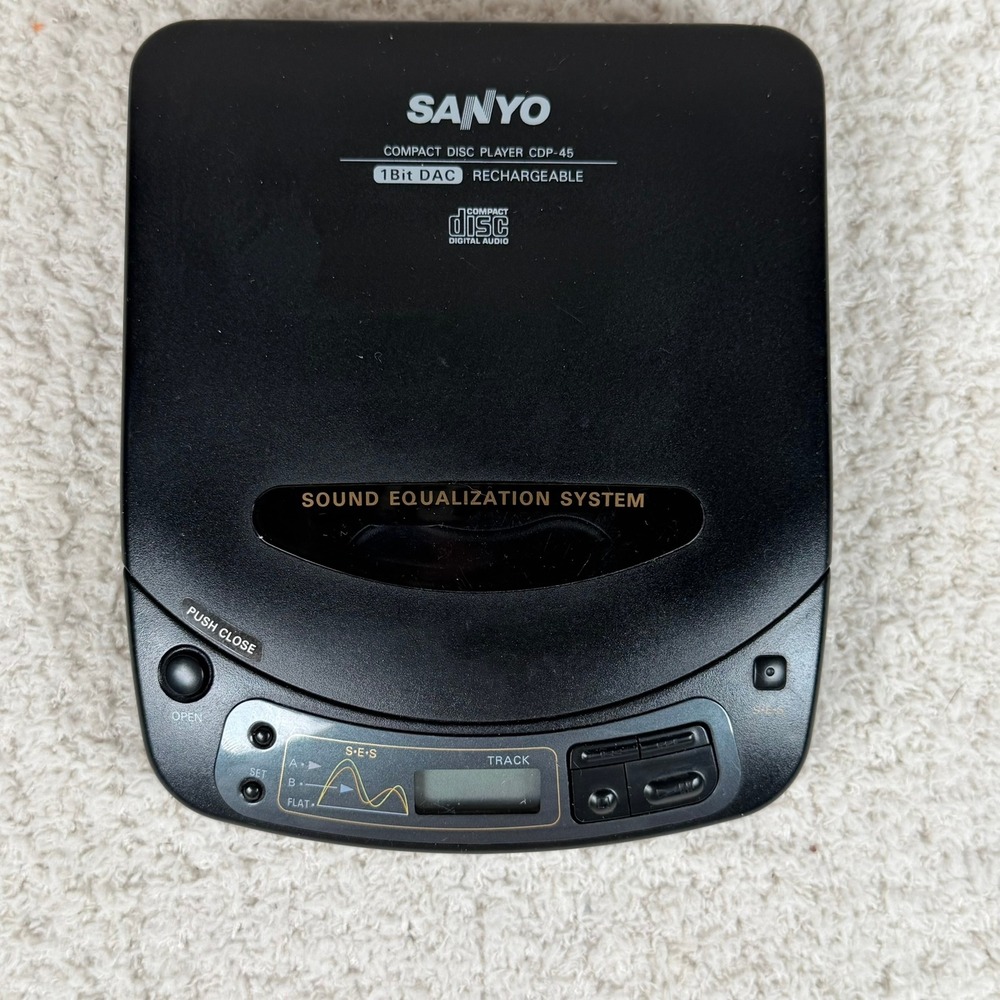 Sanyo CDP-45 Portable Compact‎ Disc Player Black 1-Bit DAC Vintage June 1993